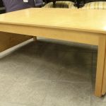 807 8106 COFFEE TABLE